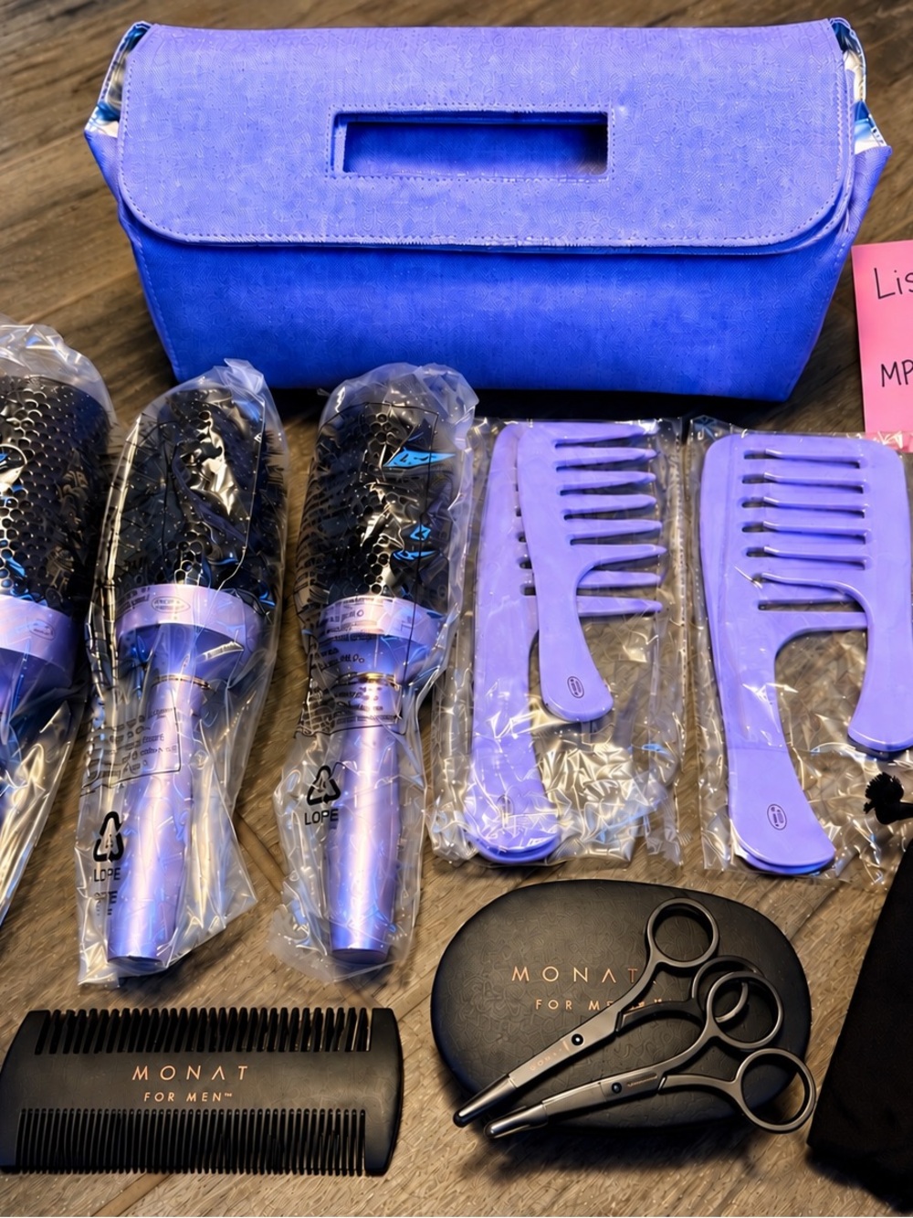 Monat Hair Tools with a bag